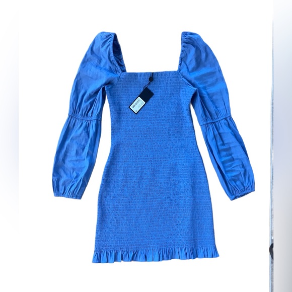 Gianni Bini Mid Blue Smocked Puff Sleeve Dress Size Medium (Stretchy) NWT - Picture 2 of 6